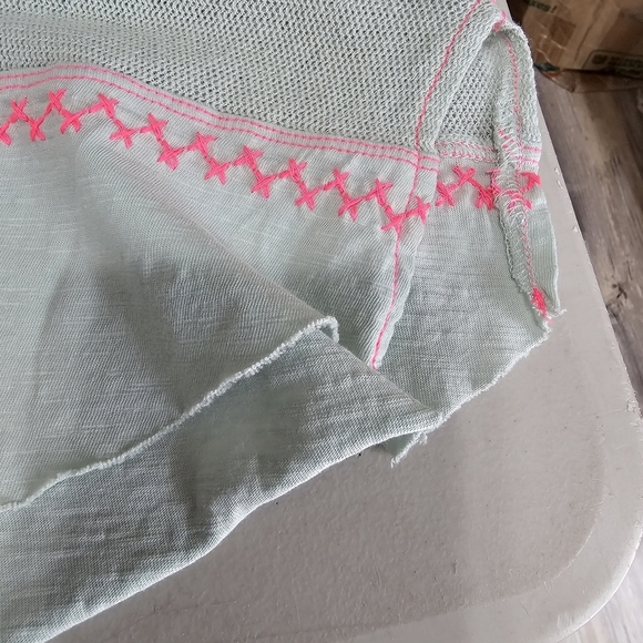 Free People Pink and Teal Blue Blouse - Size XS (Fits Medium) - Picture 8 of 12